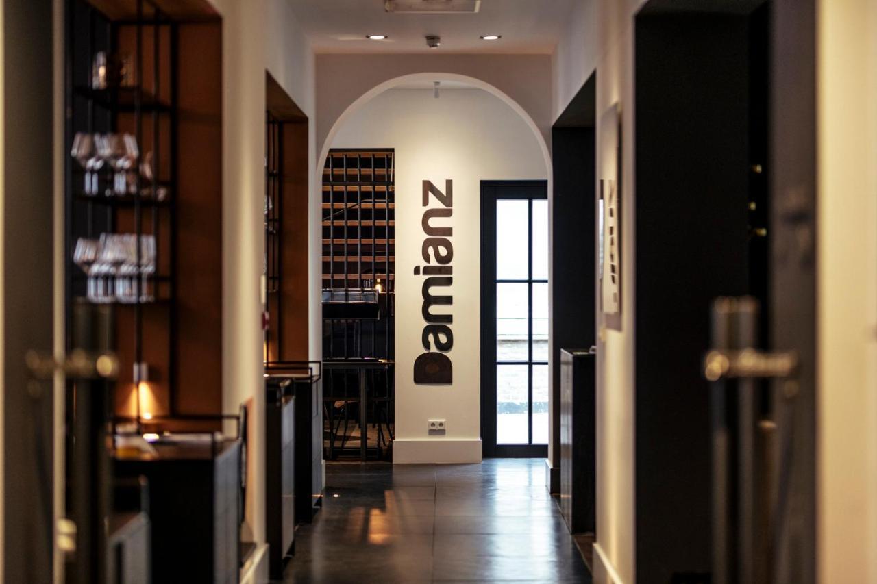 Het Arresthuis Roermond Buitenkant foto Interior of the restaurant